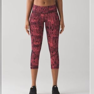 Lululemon Pace Rival Crop